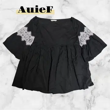 AuieF 레이스 플레어 블라우스