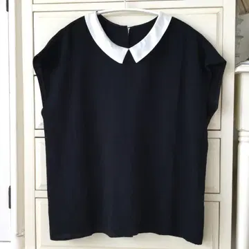 Ballsey 보르지 반팔 상의 화이트 카라 블라우스 모노톤 바이컬러