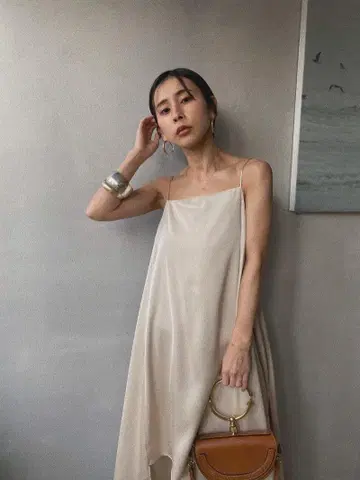 아메리 빈티지 메디 레이디 레이어드 드레스