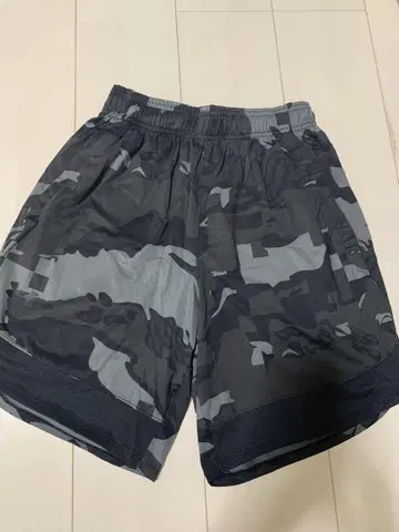 카모플라쥬 숏 팬츠