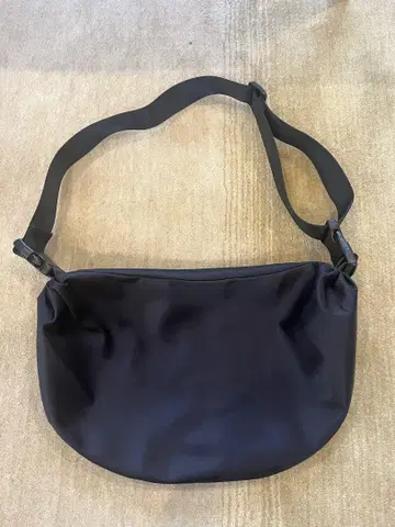 새상품급 MARW UNITED ARROWS 2WAY 숄더백 블랙
