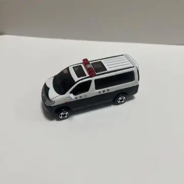 엘그랜드 경찰 차량