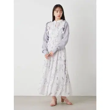 스나이델 Sustaina 프린트 플리츠 원피스 BLU
