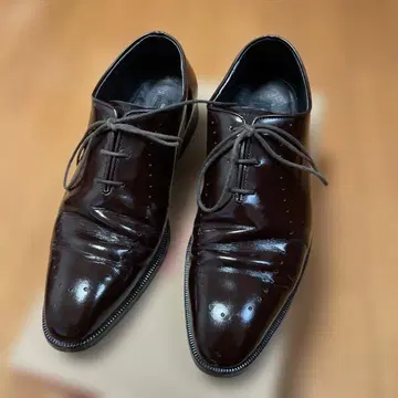 COMME CA 에나멜 가죽 신발 EU39 25.5~26cm
