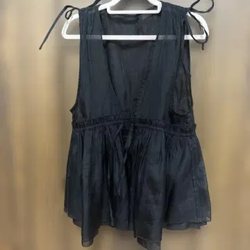 새상품급 FREAKS STORE 샤이니 오간자 베스트 시어 베스트