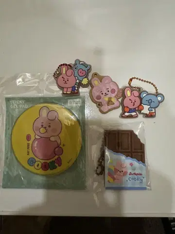 COOKY 키링과 GEL PAD