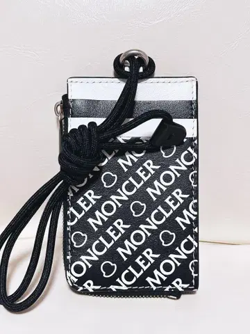 MONCLER 로고 카드 케이스 블랙/화이트