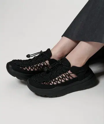 [새상품급] KEEN UNEEK WK 킨 유니크 더블케이 24.5cm