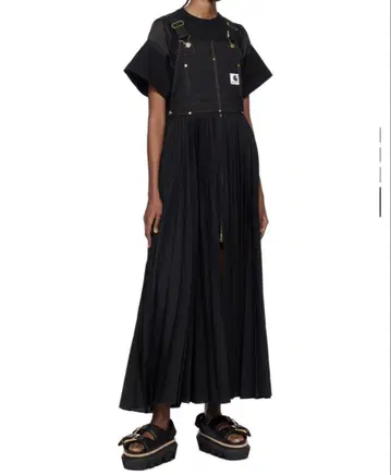 sacai 사카이 Carhartt WIP 플리츠 맥시 원피스
