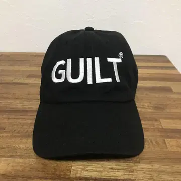 GUILT 블랙 캡
