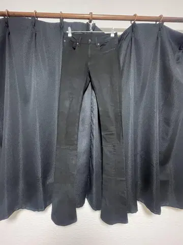 롱 기장 플레어 데님 (블랙)