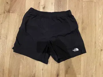 The North Face 블랙 숏팬츠