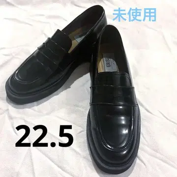 미사용 Le Talon GRISE 르 로탕 그리 에나멜 로퍼 22.5