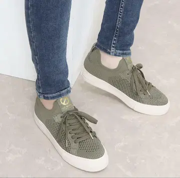 노 네임 슬립온 스니커즈 메쉬