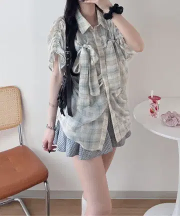 nemne store 개더 리본 시어 셔츠