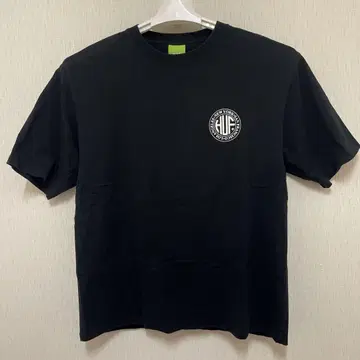 HUF 티셔츠