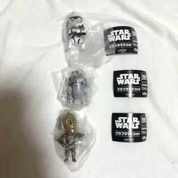 STAR WARS 흔들흔들 마스코트 스톰 트루퍼 C-3PO R2