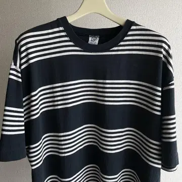 90년대 갭 멀티 보더 페이드 블랙