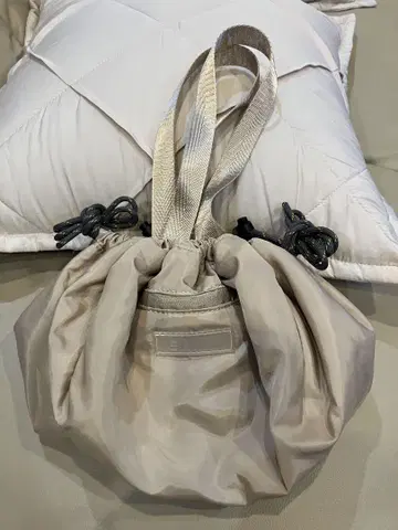 emmi 백