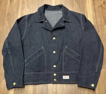 At LAST&CO 앳 라스트 710J