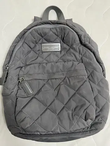 Marc Jacobs 그레이 퀼팅 백팩