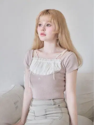 택 포함 새상품 andmary mew frill tops 베이지