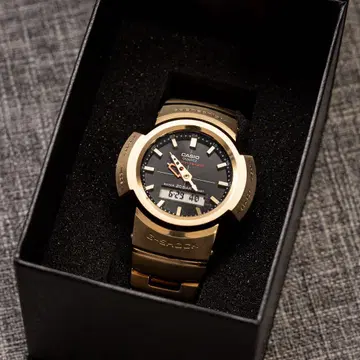 [ G-SHOCK ] AWM-500GD-9AJF