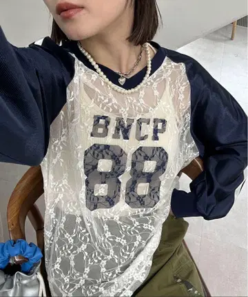 CIAOPANIC 레이스 도킹 풋볼 Tee