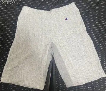 Champion Reverse Weave 숏팬츠 L 사이즈 그레이