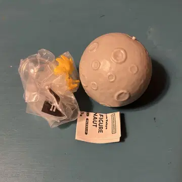 스누피 뮤지엄 도쿄 캡슐 피규어 ASTRONAUT