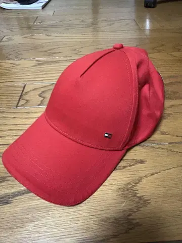 TOMIYYHILFIGER 빨간색 캡