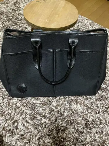 헌팅 월드 토트백