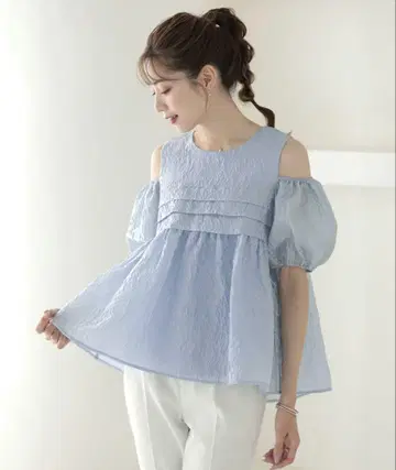 meraki 메라키 오픈 숄더 자카드 탑 오프 숄더 블루