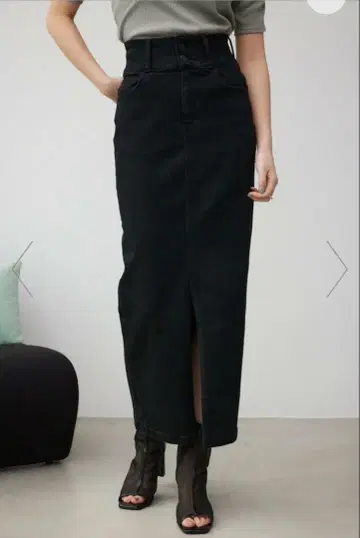 AZUL 블랙 데님 타이트 스커트 하이웨스트