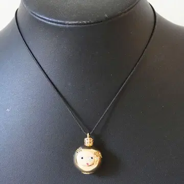 스와로브스키 Elvis Christmas 펜던트