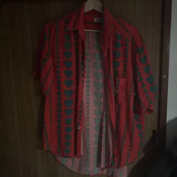 빈티지 하트 무늬 셔츠