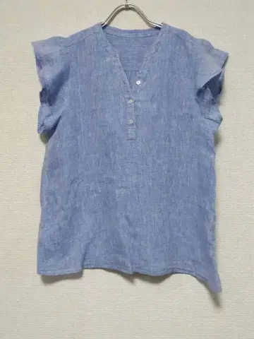 유나이티드 애로우즈 짙은 블루 새상품급 린넨 슬리브리스 블라우스