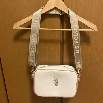 U.S. POLO ASSN. 화이트 숄더백