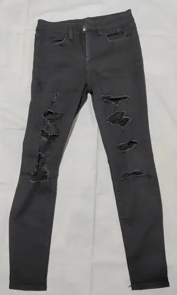 AMERICAN EAGLE 블랙 스키니 데님