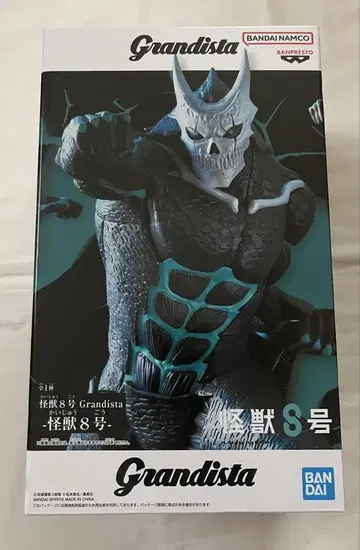 괴수 8호 피규어