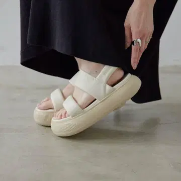푸마 MAYU PUFFY SANDALS 24cm
