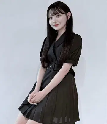 블랙 미니 원피스 벨트 포함