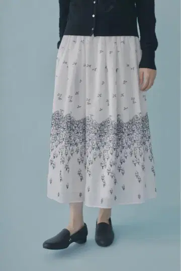 미사용 택 포함 24SS 미나 페르호넨 forest to bird 스커트
