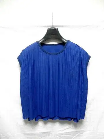 Ballsey 볼지 플리츠 프렌치 슬리브 블라우스