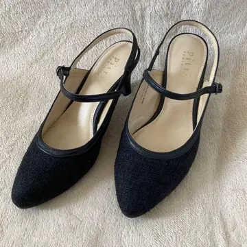 pitti FEMININE 블랙 스틸레토 샌들 22.5cm EE 폭