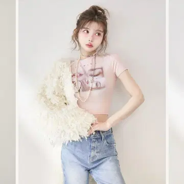 레이디 사진 컴팩트 티셔츠 [Darich]