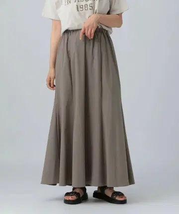 렙심 LEPSIM 하기하기 플레어 스커트 모카 택 포함 미사용 새상품