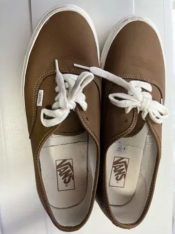 VANS 브라운 가죽 스니커즈
