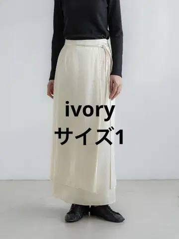 랩 레이어드 I 라인 스커트 크루