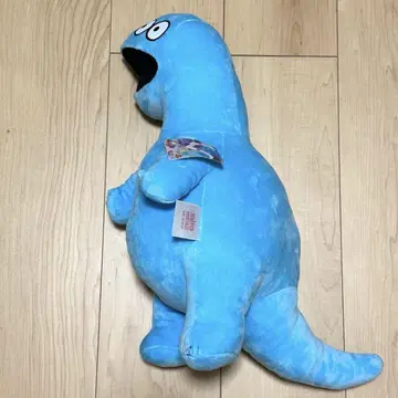 갸루와 공룡 봉제인형
